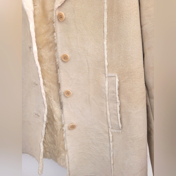 Reaction Kenneth Cole | Cream | Suede | Pea coat w/ Faux Fur Lining & Piping | S - Picture 5 of 6